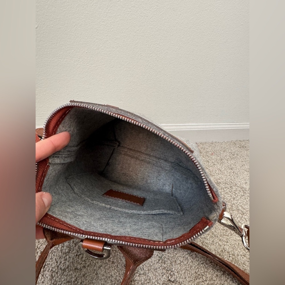 GRAF LANTZ MINI BEDFORD Merino Wool BACKPACK, Sienna leather - Picture 11 of 16